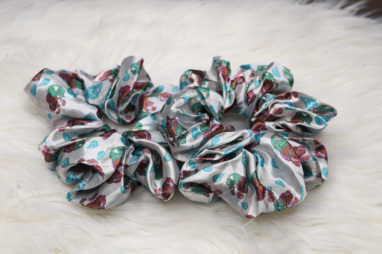 Thick Indigenous Mermaid scrunchie